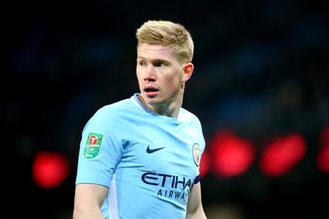 黑暗骑士上身，一哥斯达黎加球队推出与蝙蝠侠的联名球衣