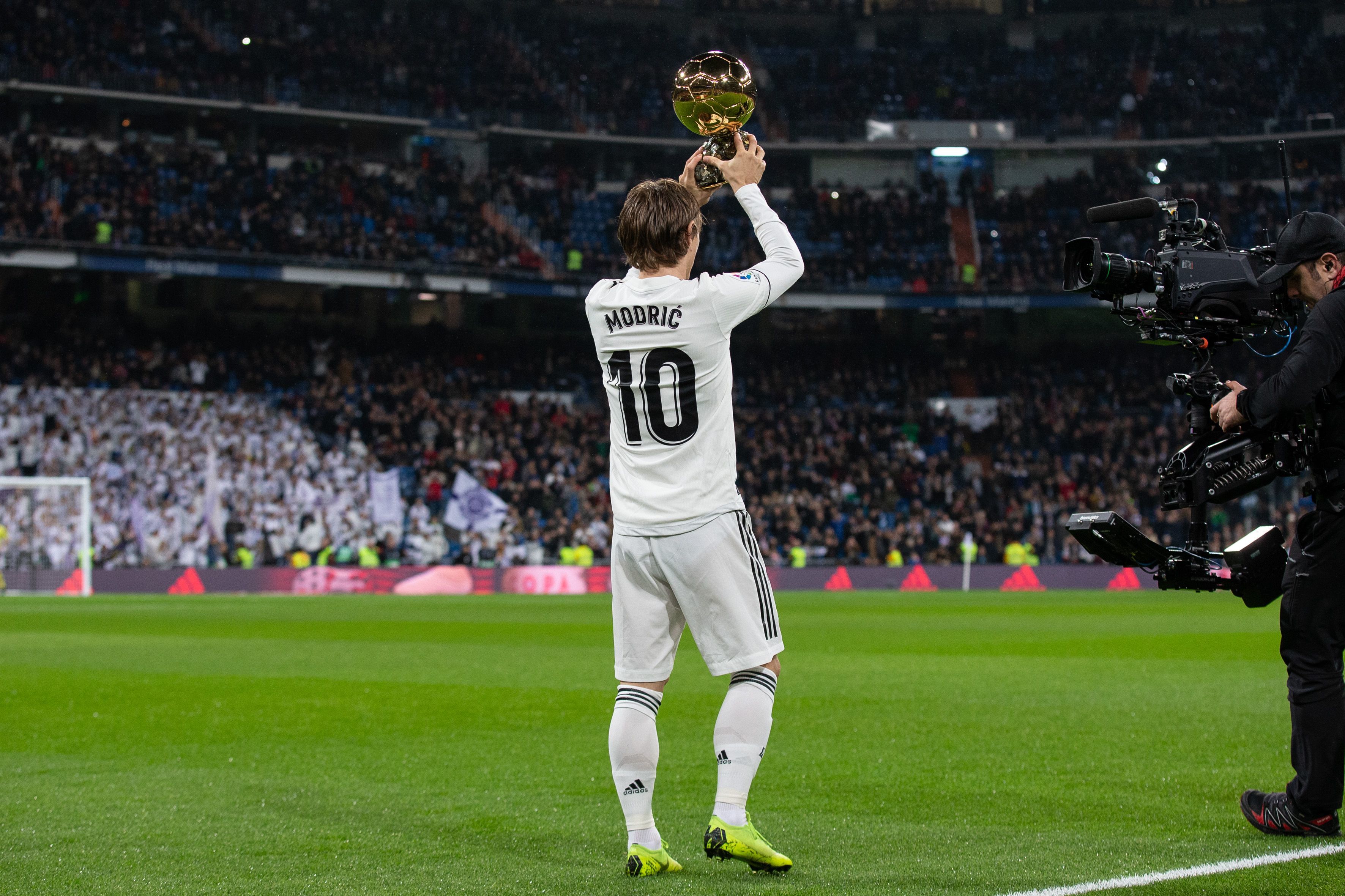 韩K联战报：巴萨尼制胜，富川FC 1-0水原FC，占得先机