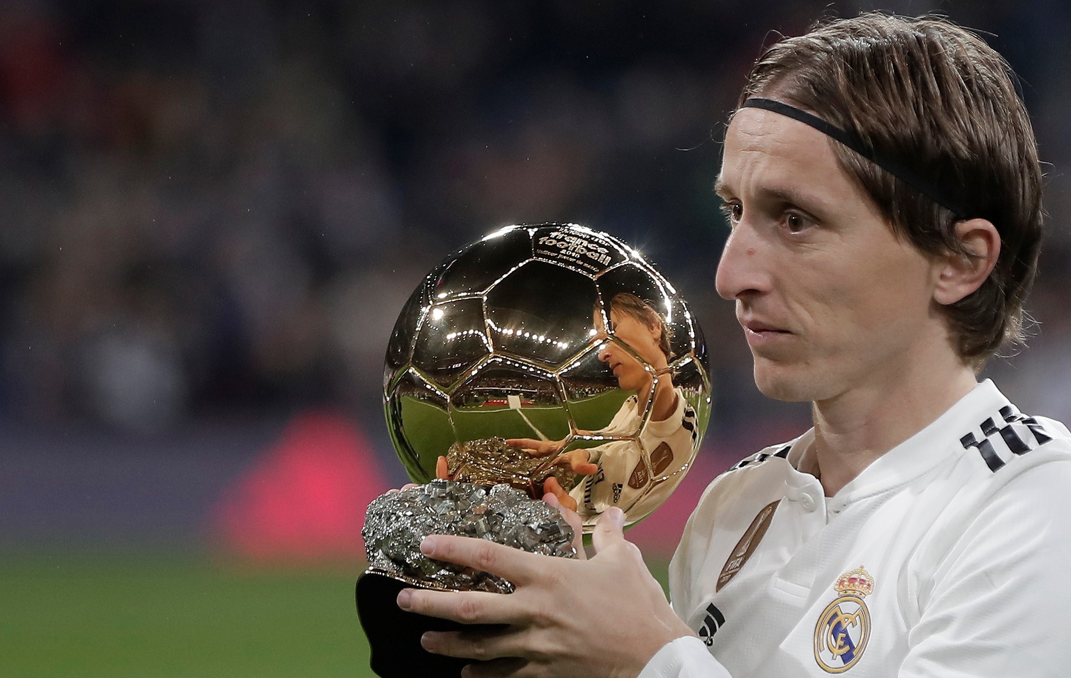 孔蒂：因为伤病我们的中场已经空了，希望坏运气能离我们远去