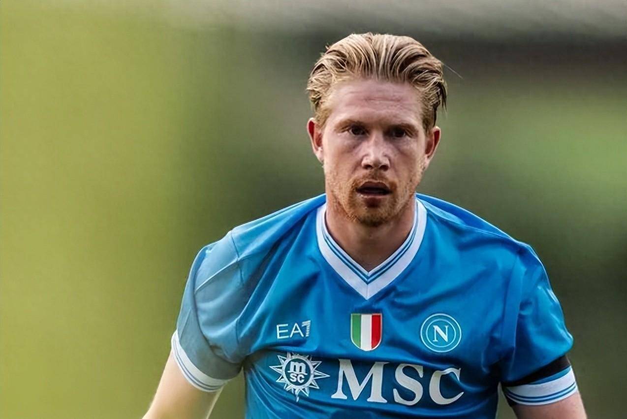 “你不是梅西C罗”！范戴克公开力挺后，萨拉赫仍被狠批